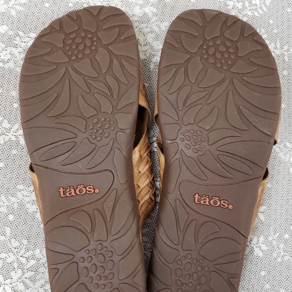 Taos Footwear Shoes | Taos Guru Sandals In Honey Sz 11 | Poshmark